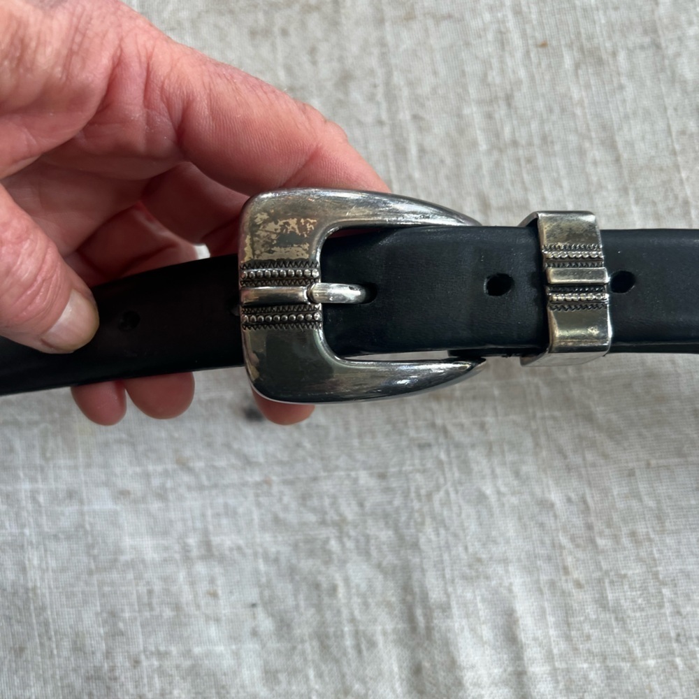 Enmon Italian saddle, leather belt, size 38 very good condition, black silver - Picture 4 of 8